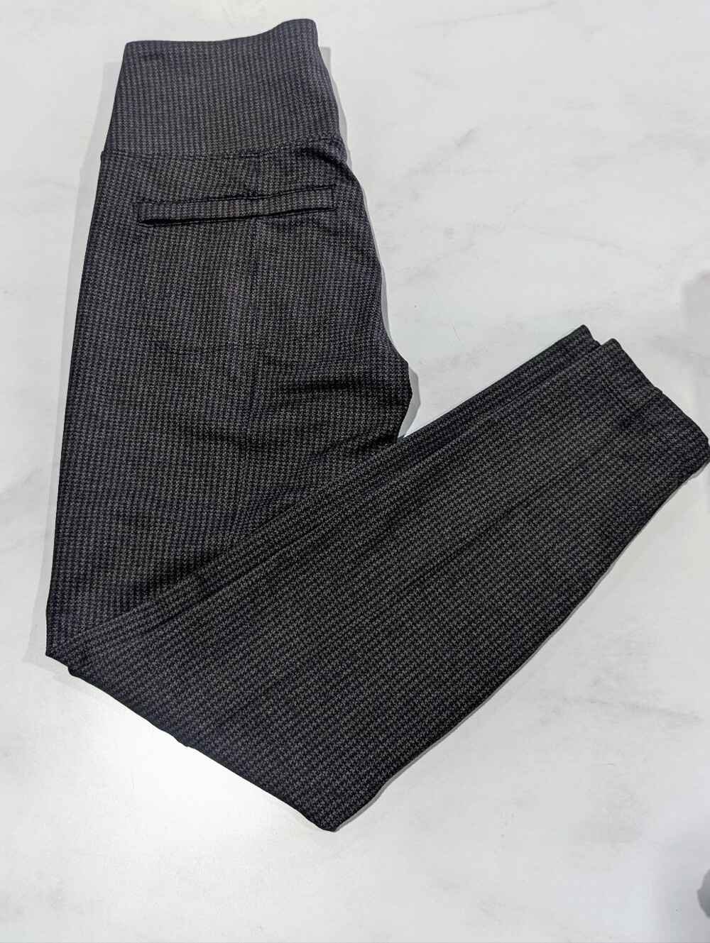 Athleta Women's Charcoal Houndstooth Tight Pants